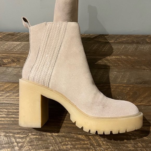 Dolce Vita Celia - Picture 1 of 3